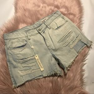 BLANKNYC Tomboy Distressed Shorts